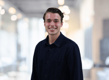 Review Melvin van Oppen