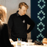Tiemen-bij-Hackathon
